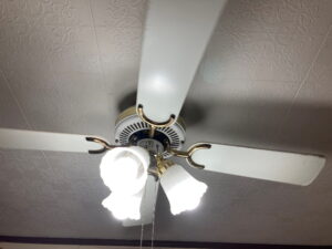 シーリングファン取り付け