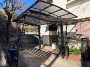 カーポート、跳ね上げ門扉同時解体撤去