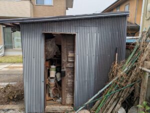 自作造作物置の解体撤去前